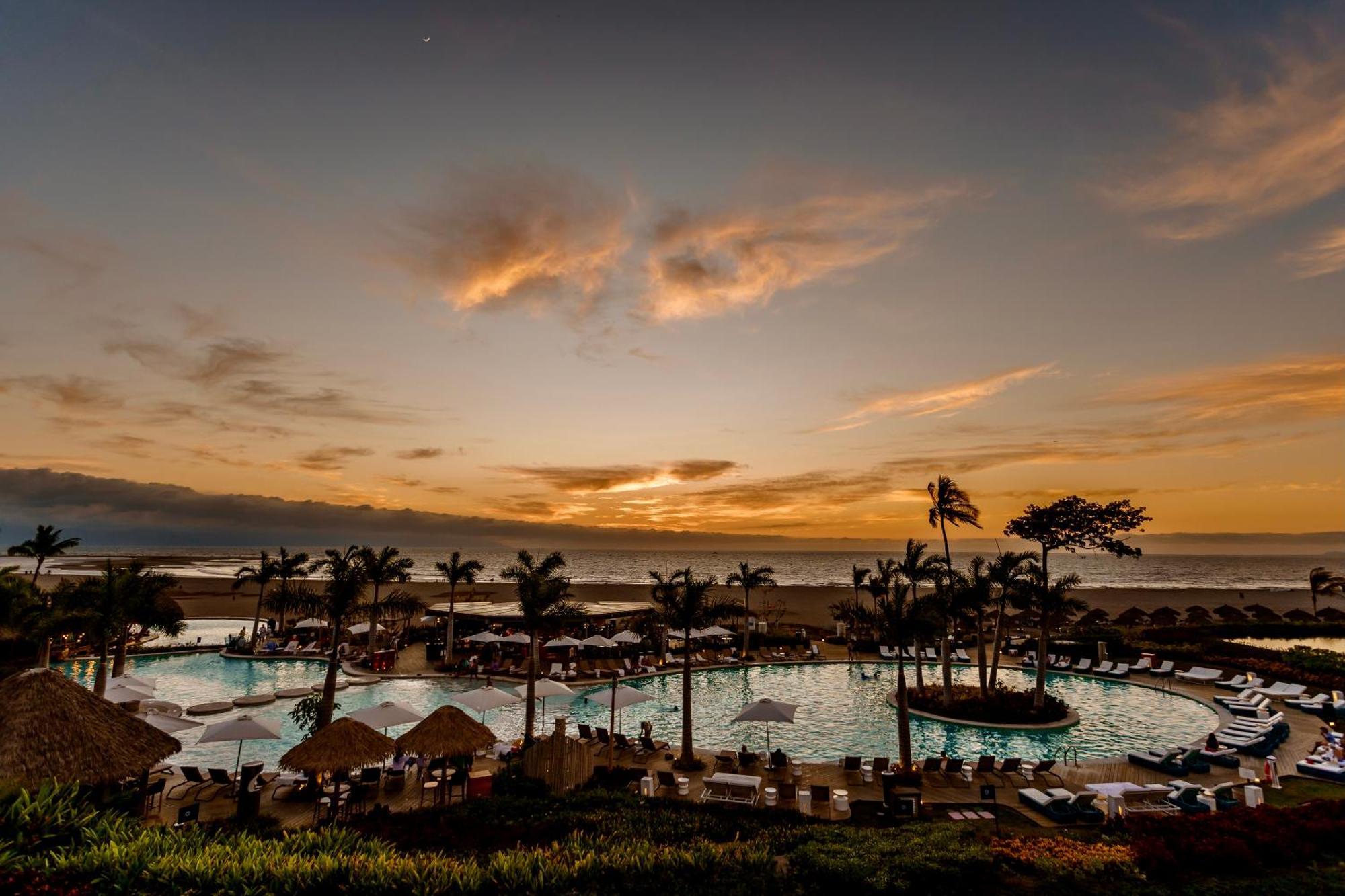 Grand Luxxe Two Bedroom Suite - Nuevo Vallarta Εξωτερικό φωτογραφία